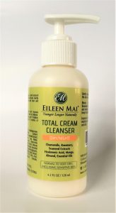 Kem rửa mặt Total Cleanser